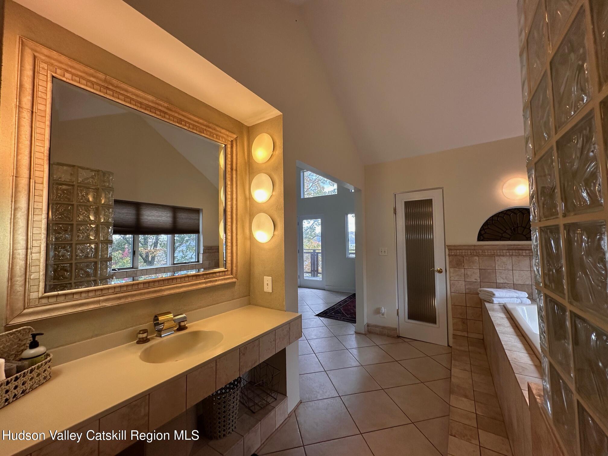 54 Deak Lane, Saugerties