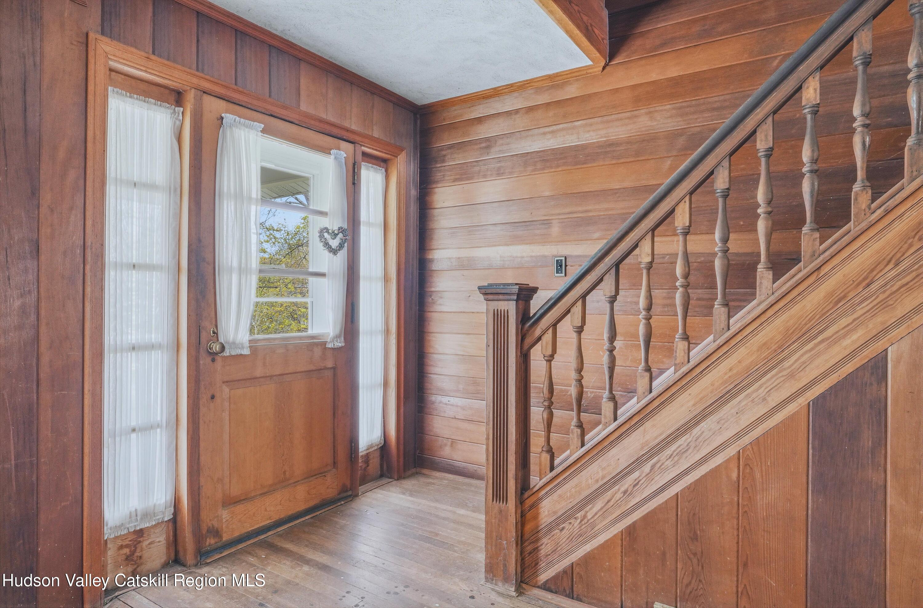 340 Vineyard Avenue, Highland
