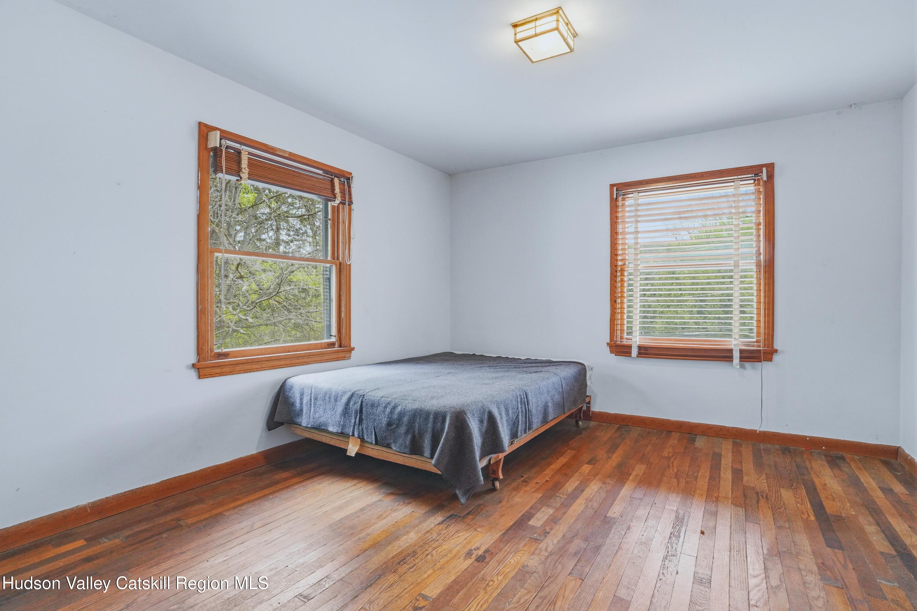 340 Vineyard Avenue, Highland