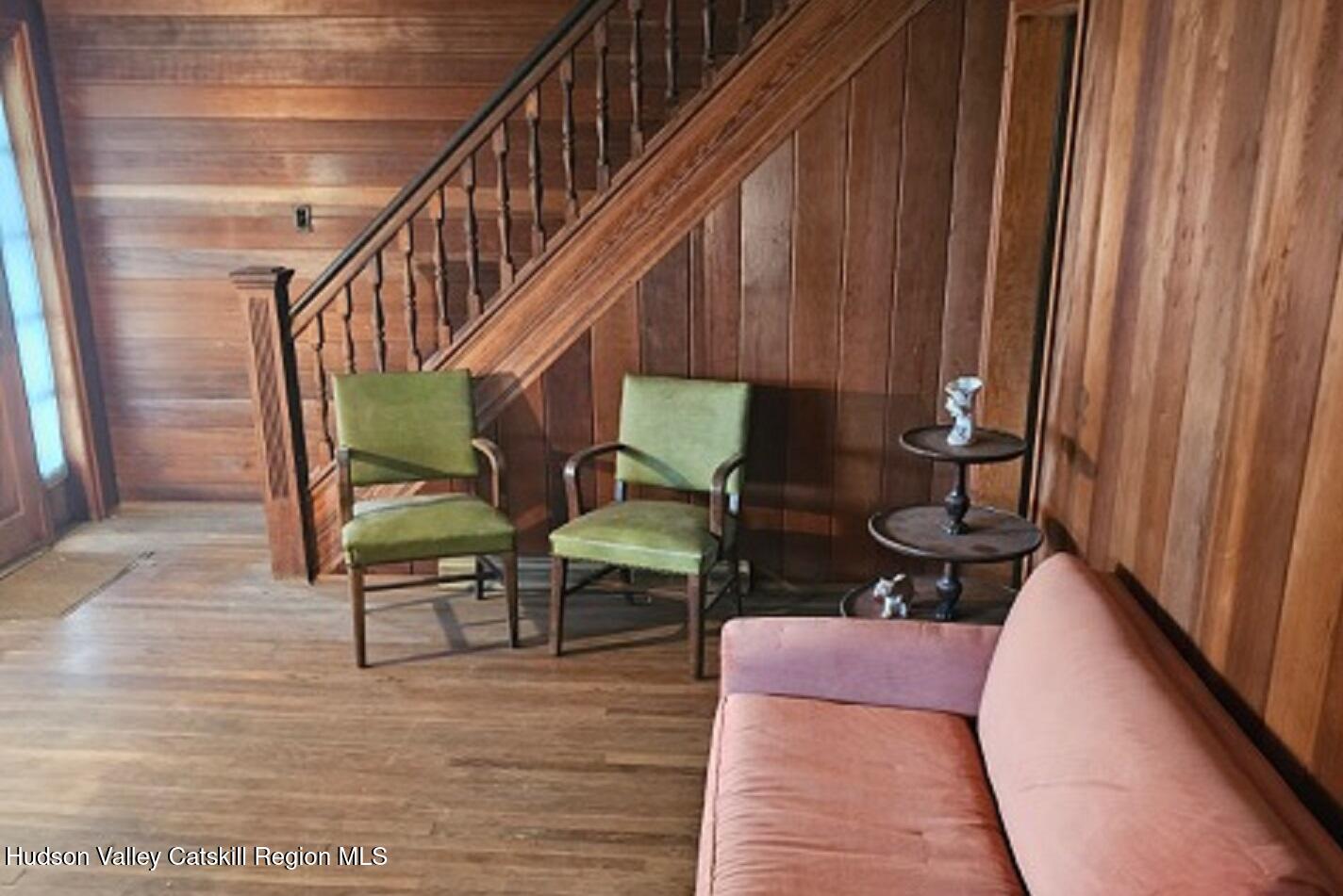 340 Vineyard Avenue, Highland