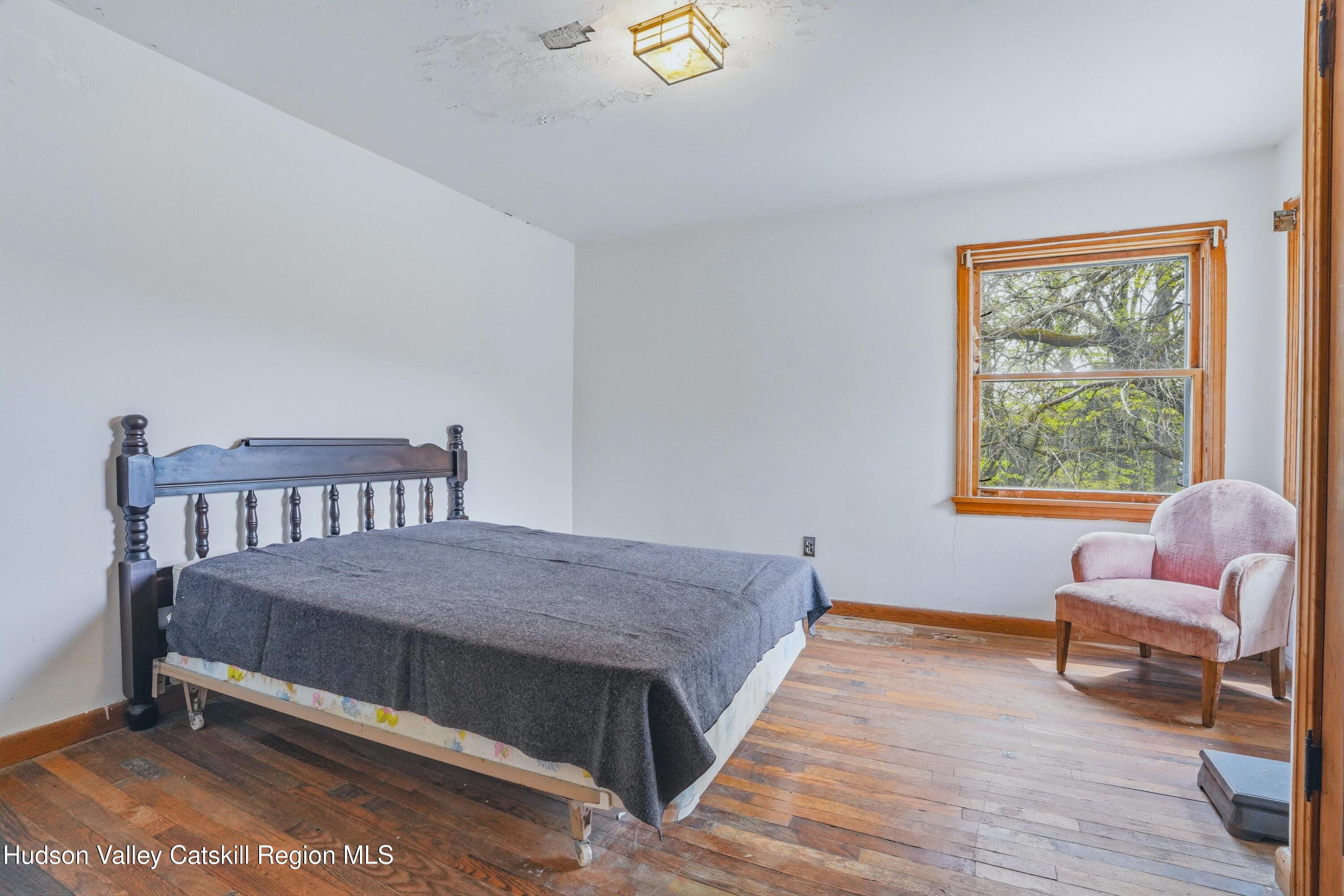 340 Vineyard Avenue, Highland