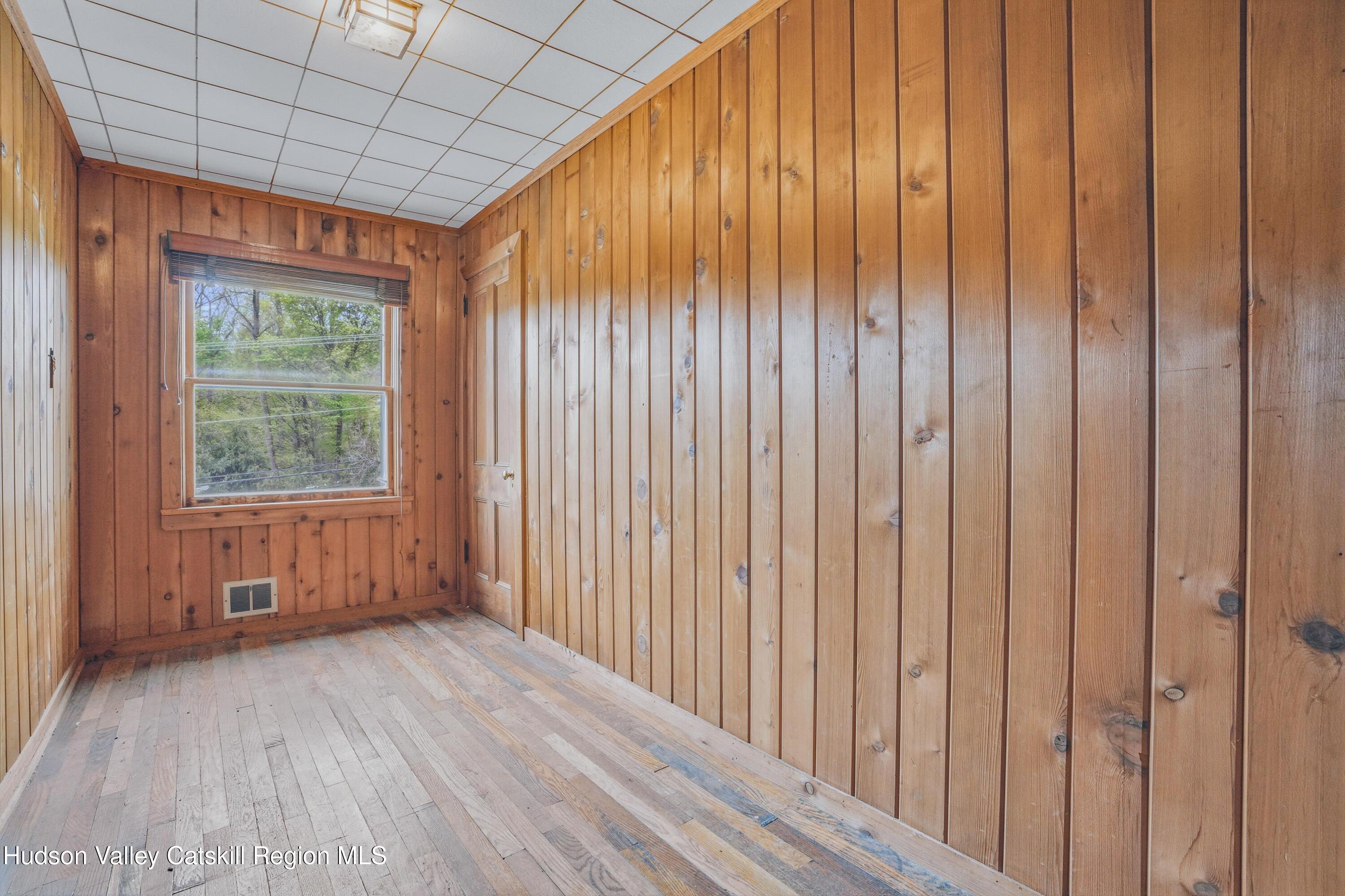 340 Vineyard Avenue, Highland