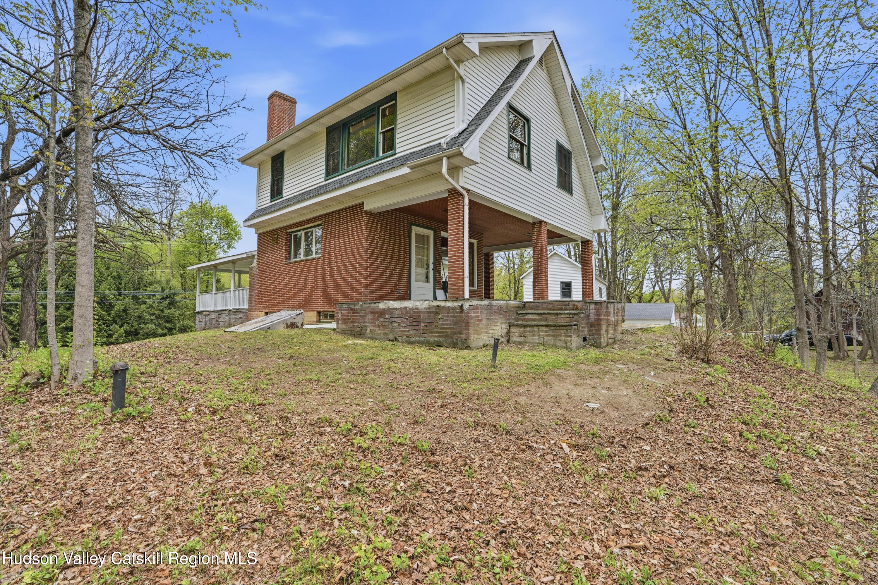 340 Vineyard Avenue, Highland