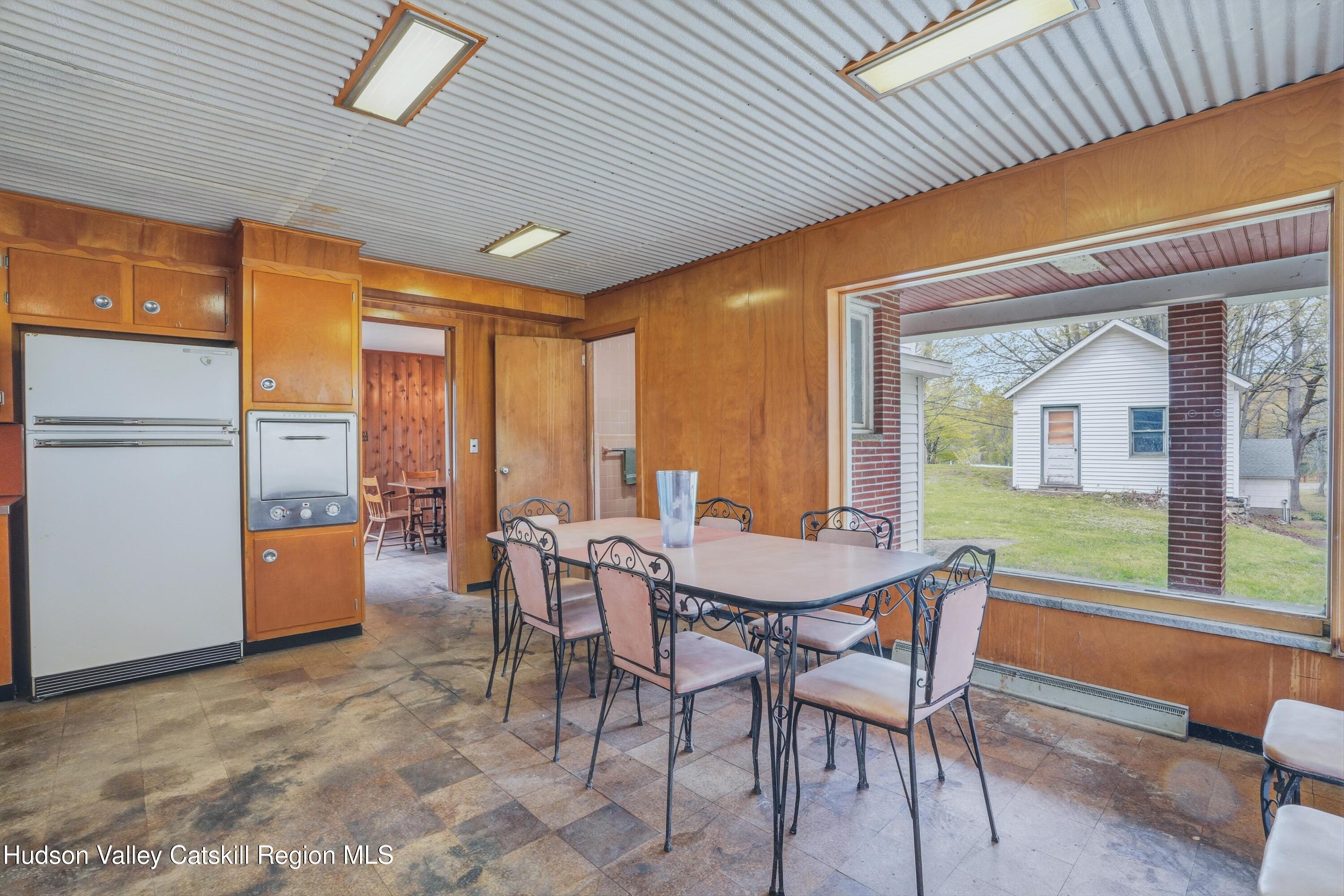 340 Vineyard Avenue, Highland