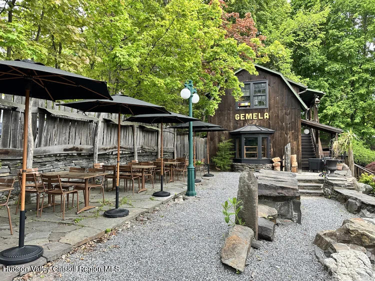 43-45 Mill Hill Road