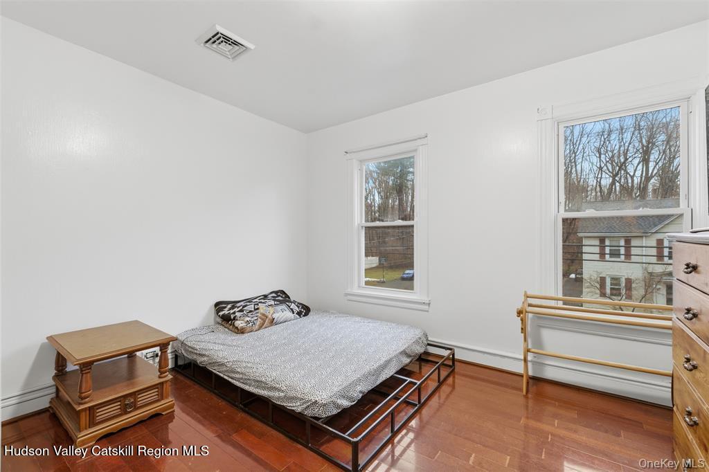 127 E Chester Street