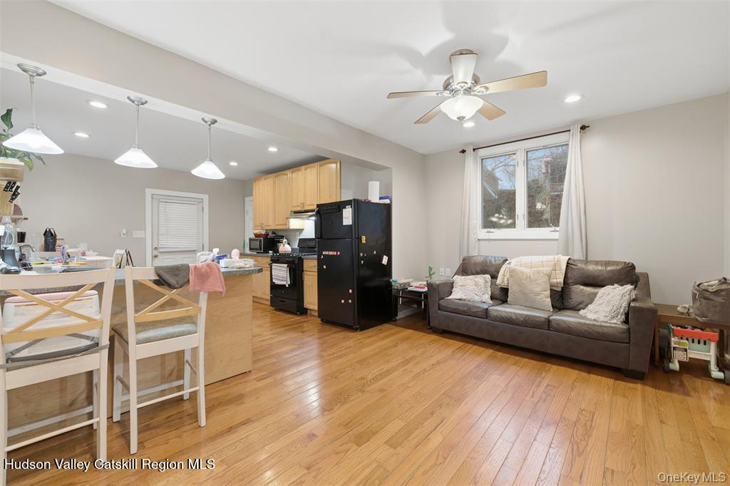 127 E Chester Street