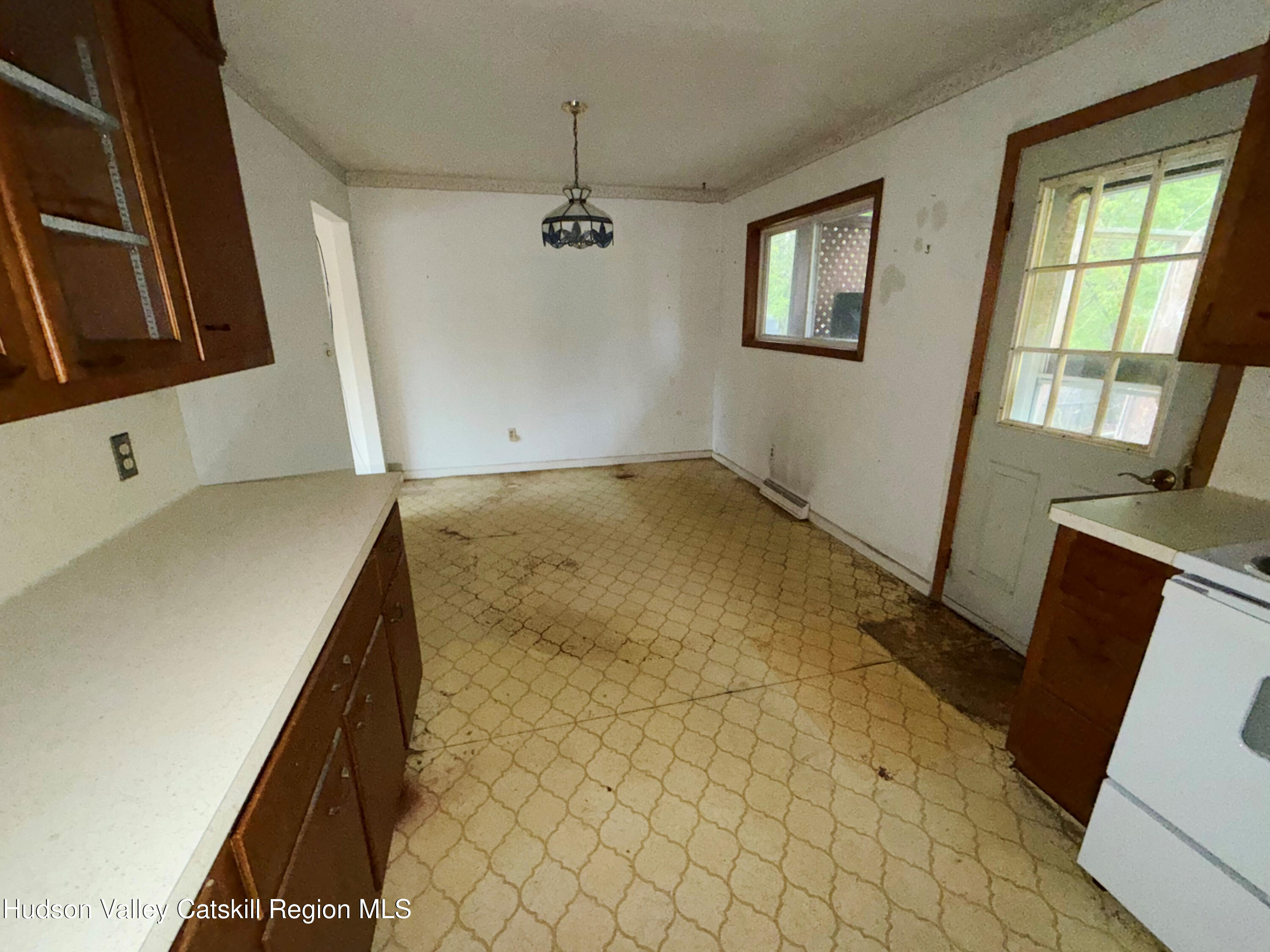 77 Appletree Drive