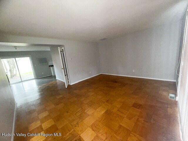 10 B Holland Drive