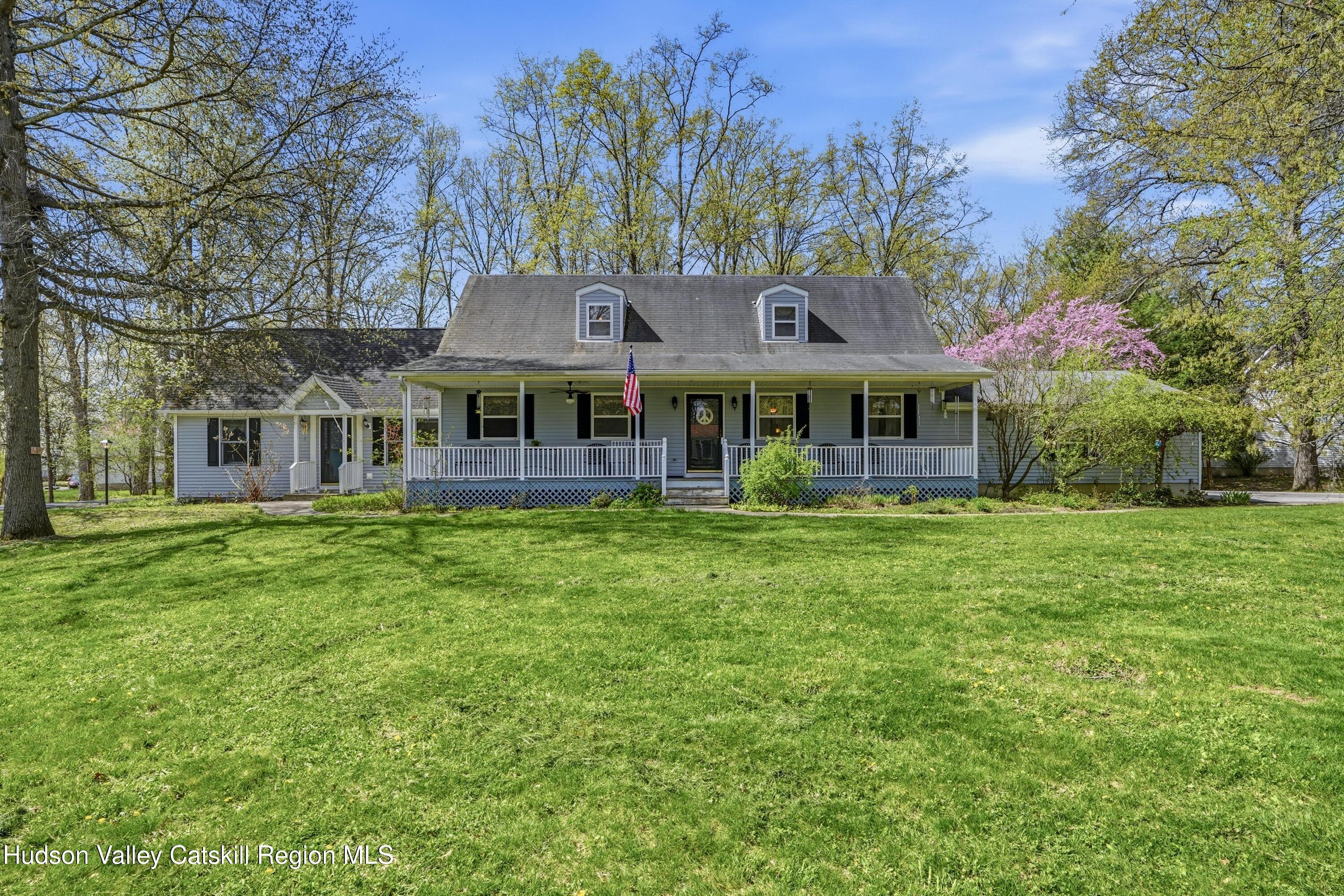 18 Elizabeth Drive