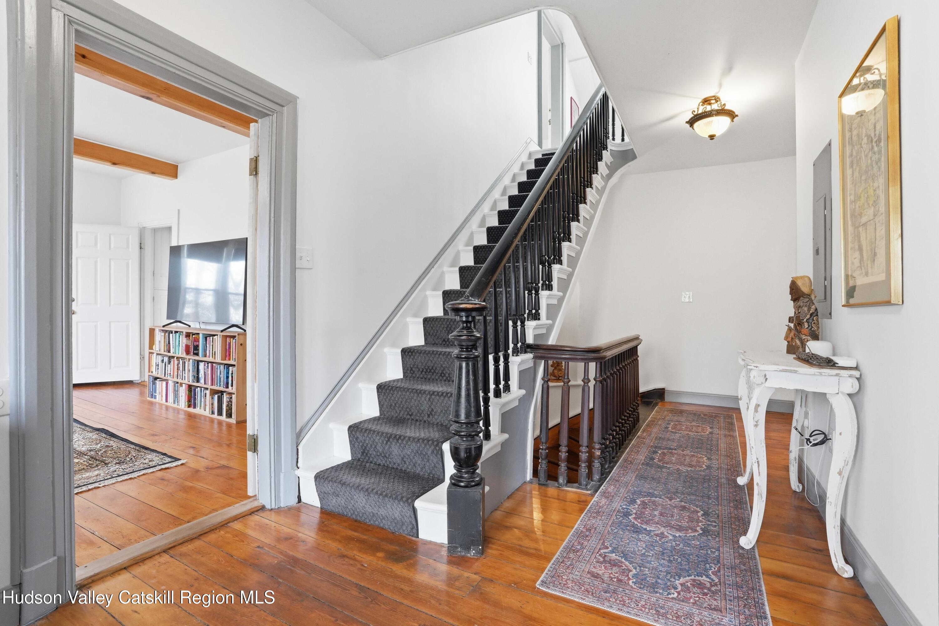1131 Main Street
