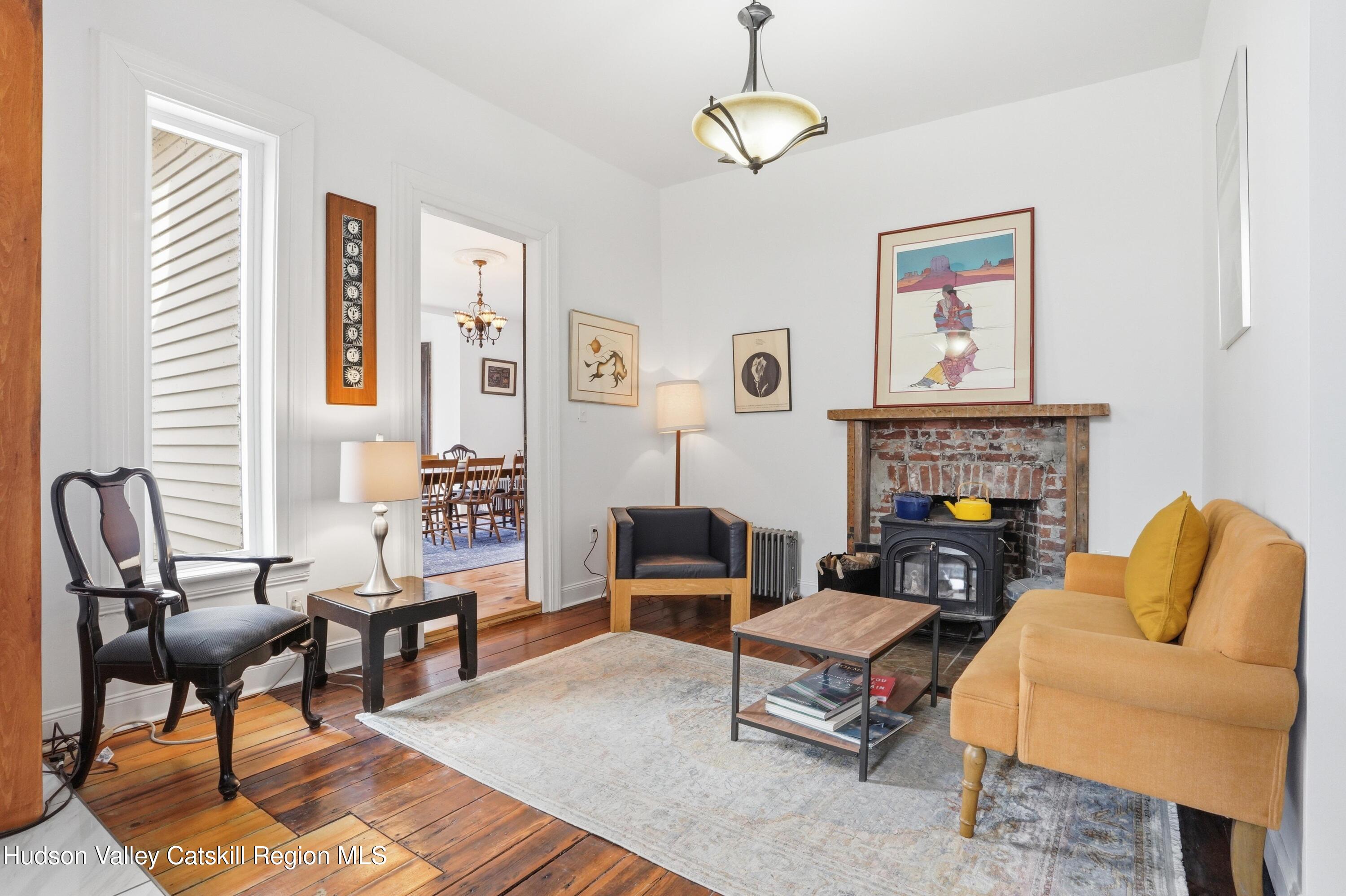 1131 Main Street