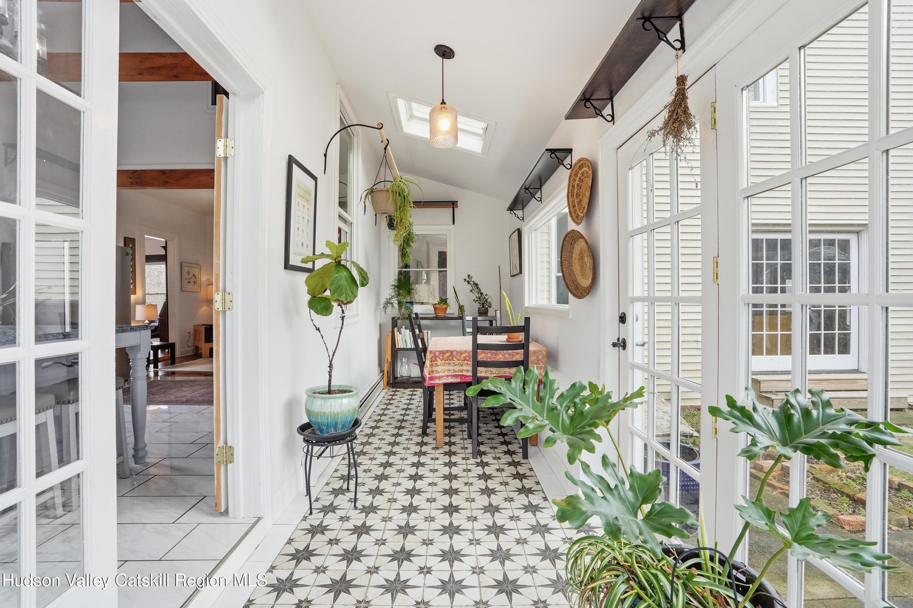 1131 Main Street