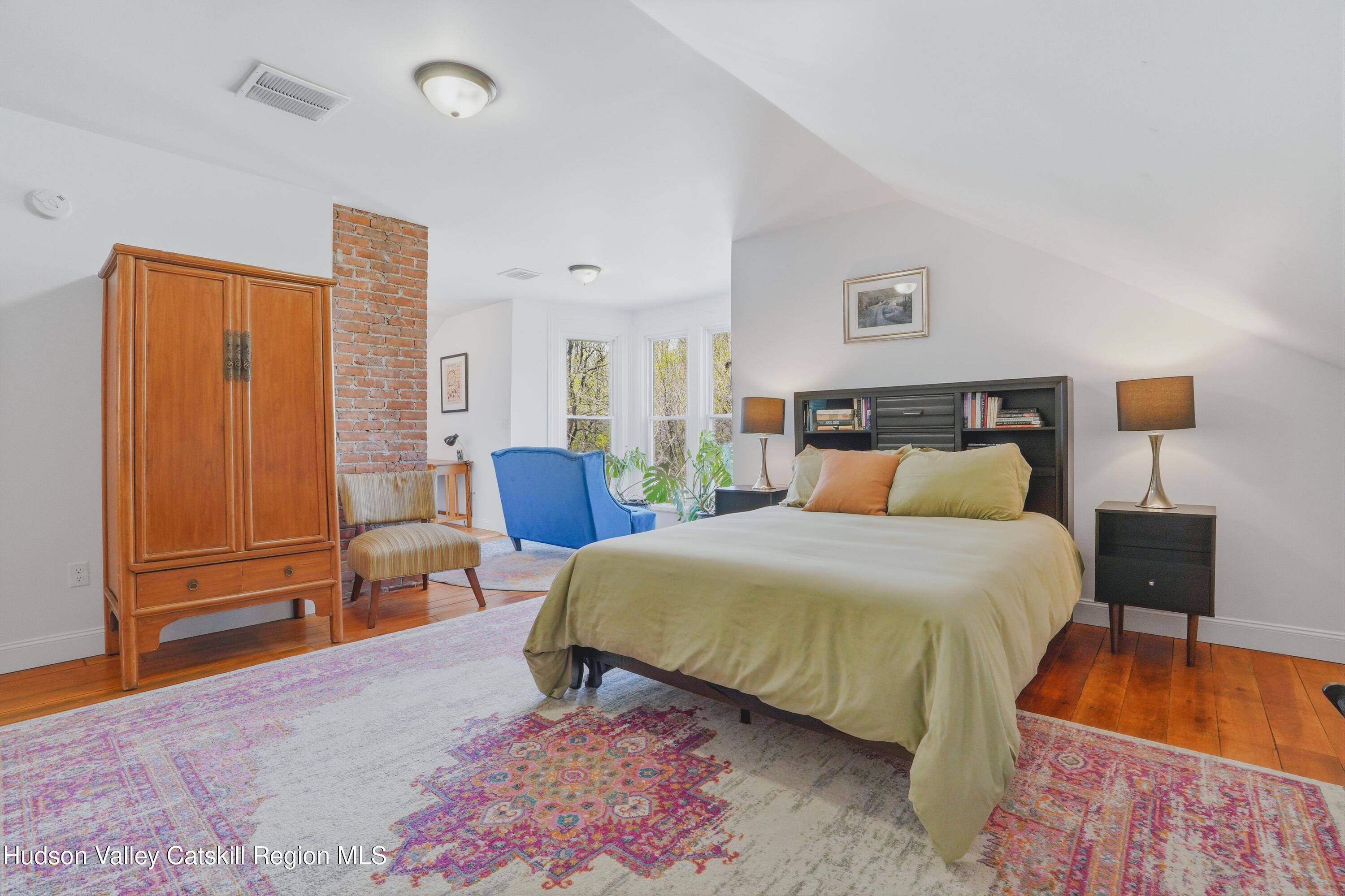 1131 Main Street