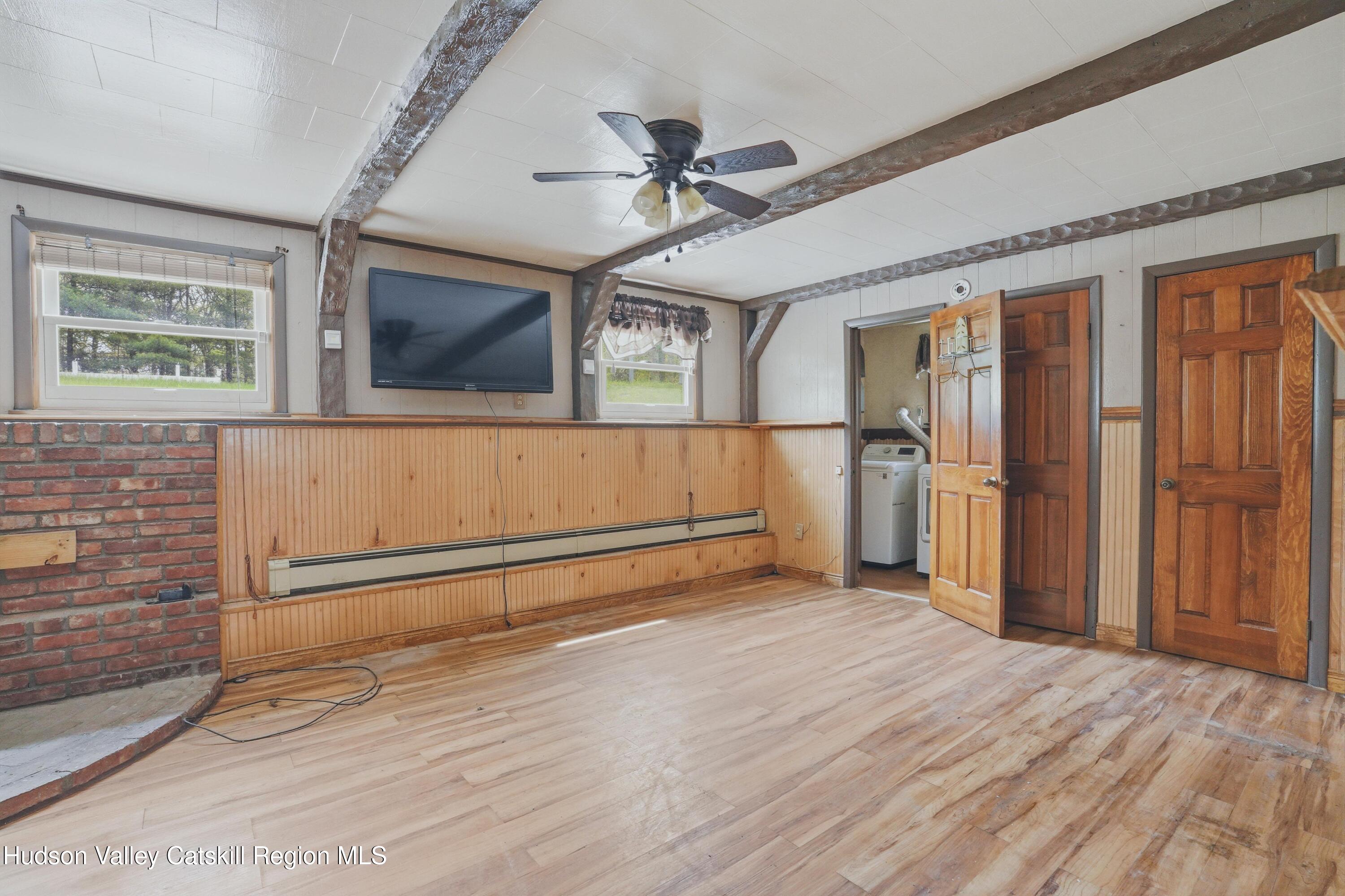 103 Laurel Lane