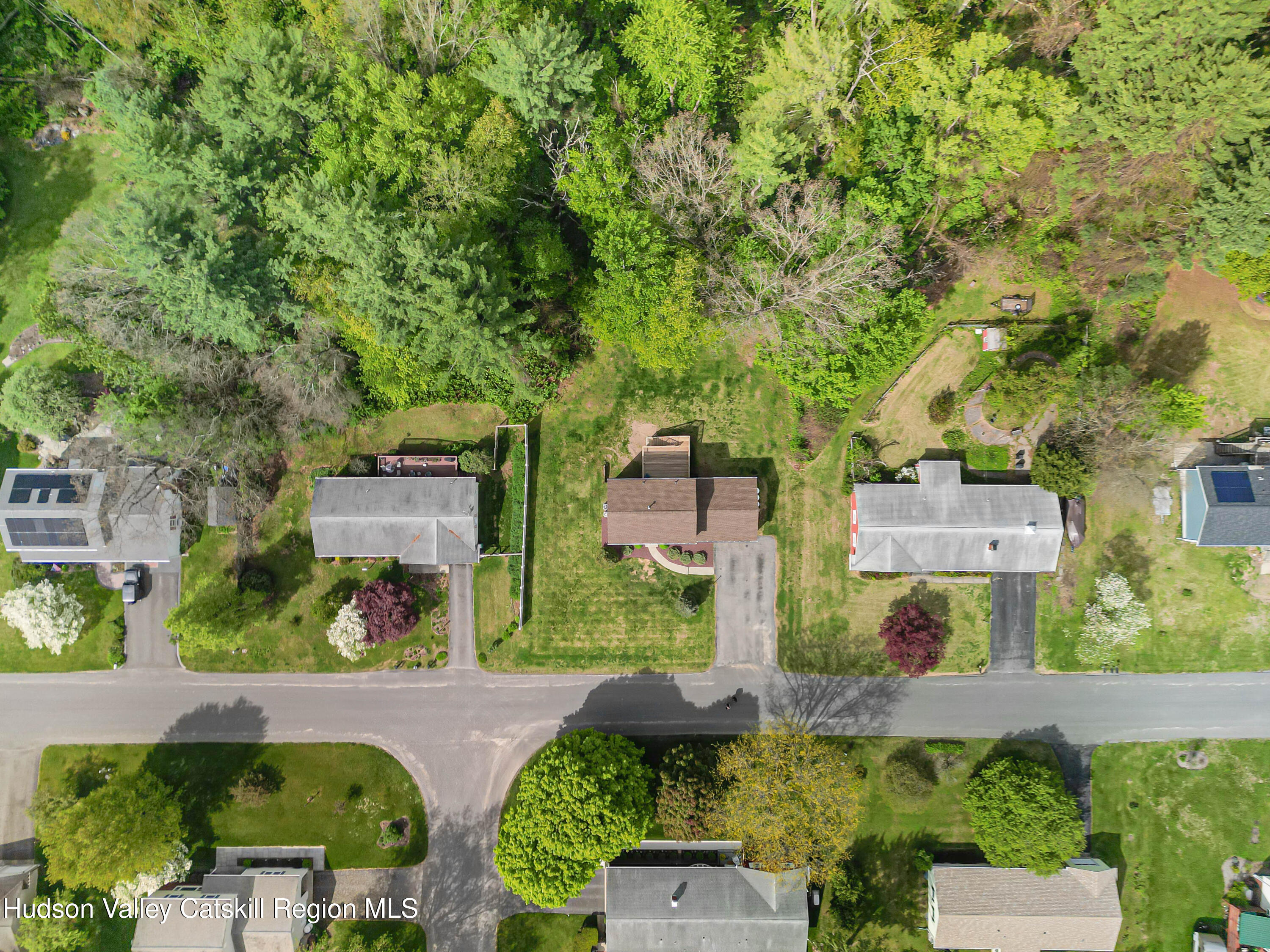 29 Colonial Drive