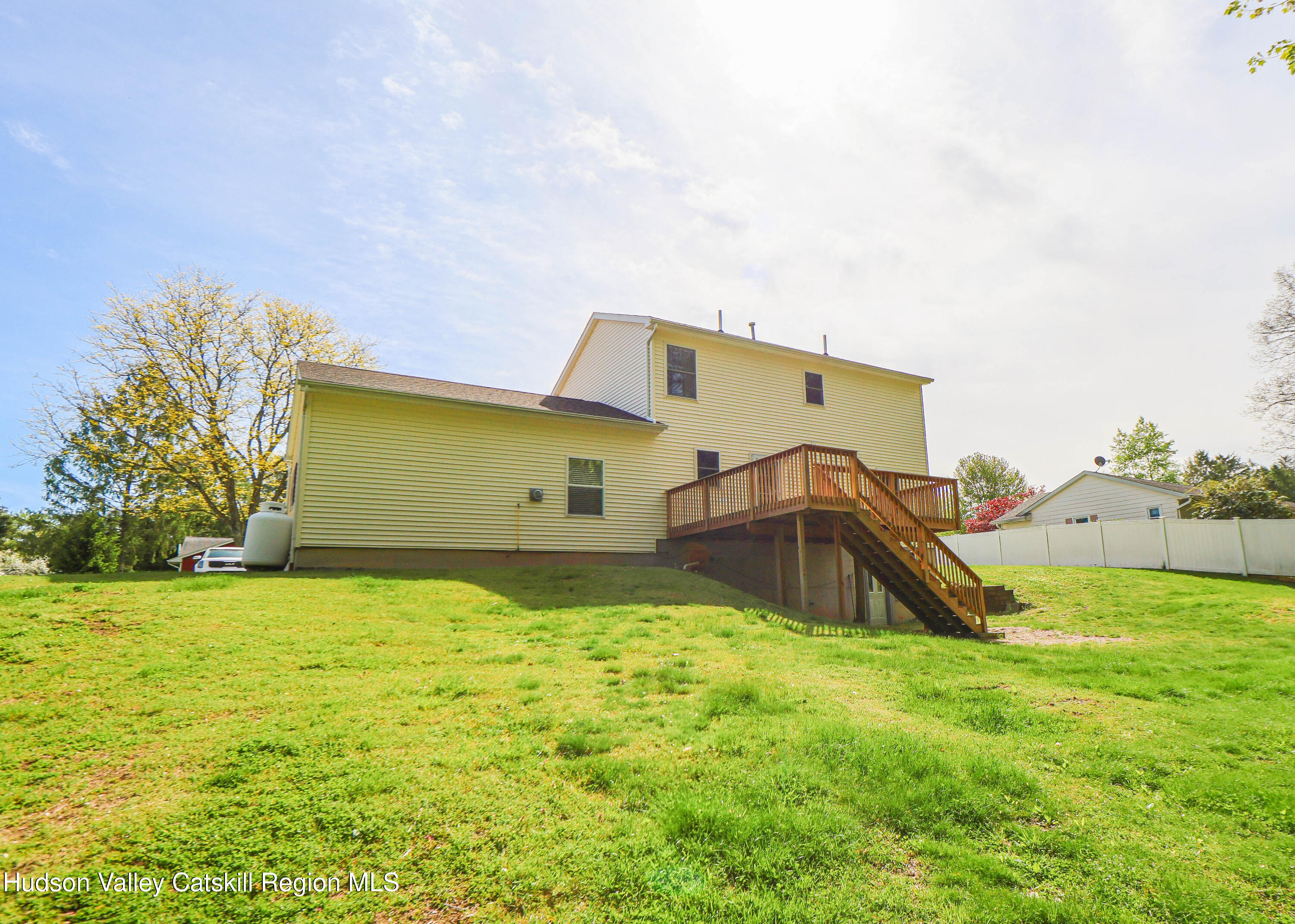 29 Colonial Drive