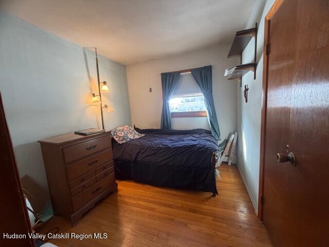 15 Redwood Road
