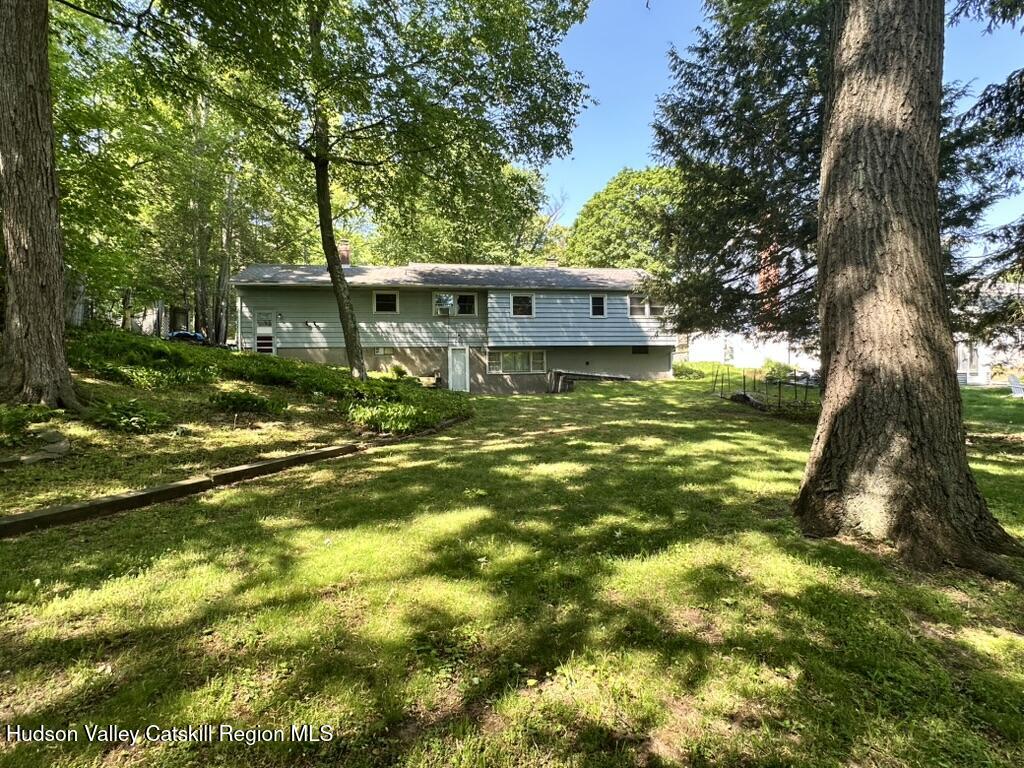 1 Sterley Avenue