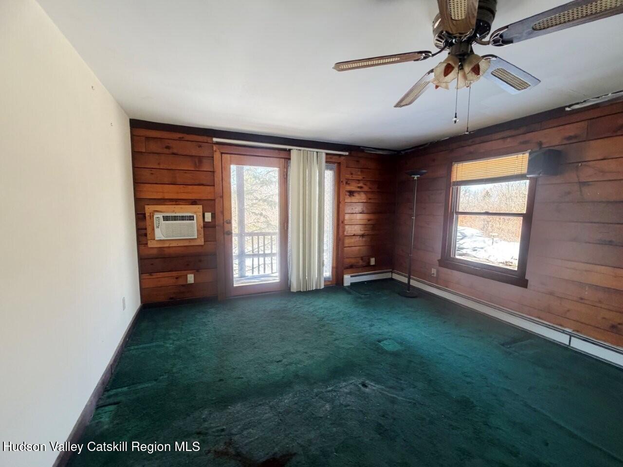 128 Debbie Drive