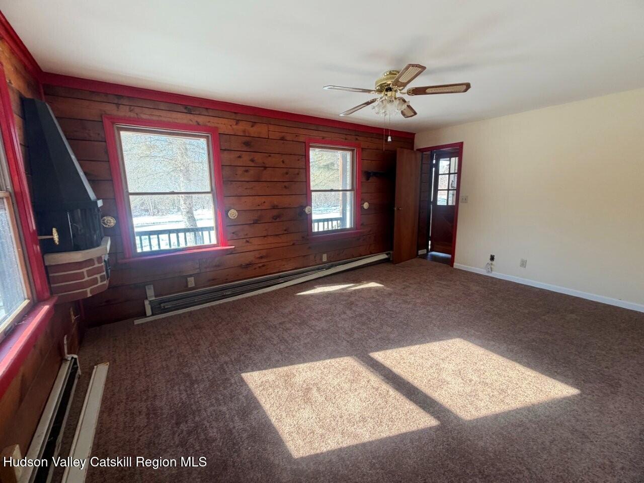 128 Debbie Drive