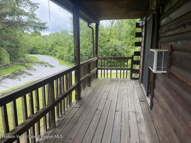 128 Debbie Drive