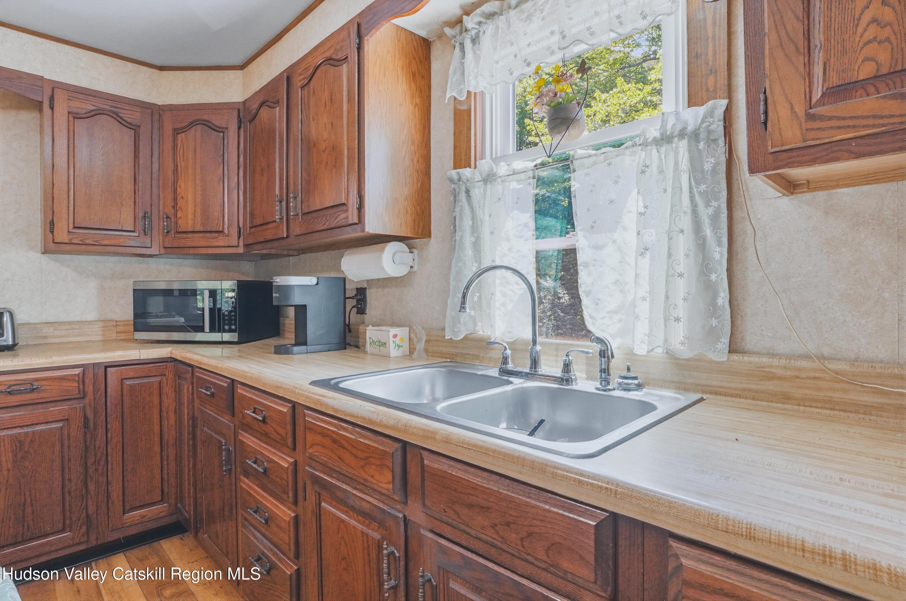180 Malden Avenue