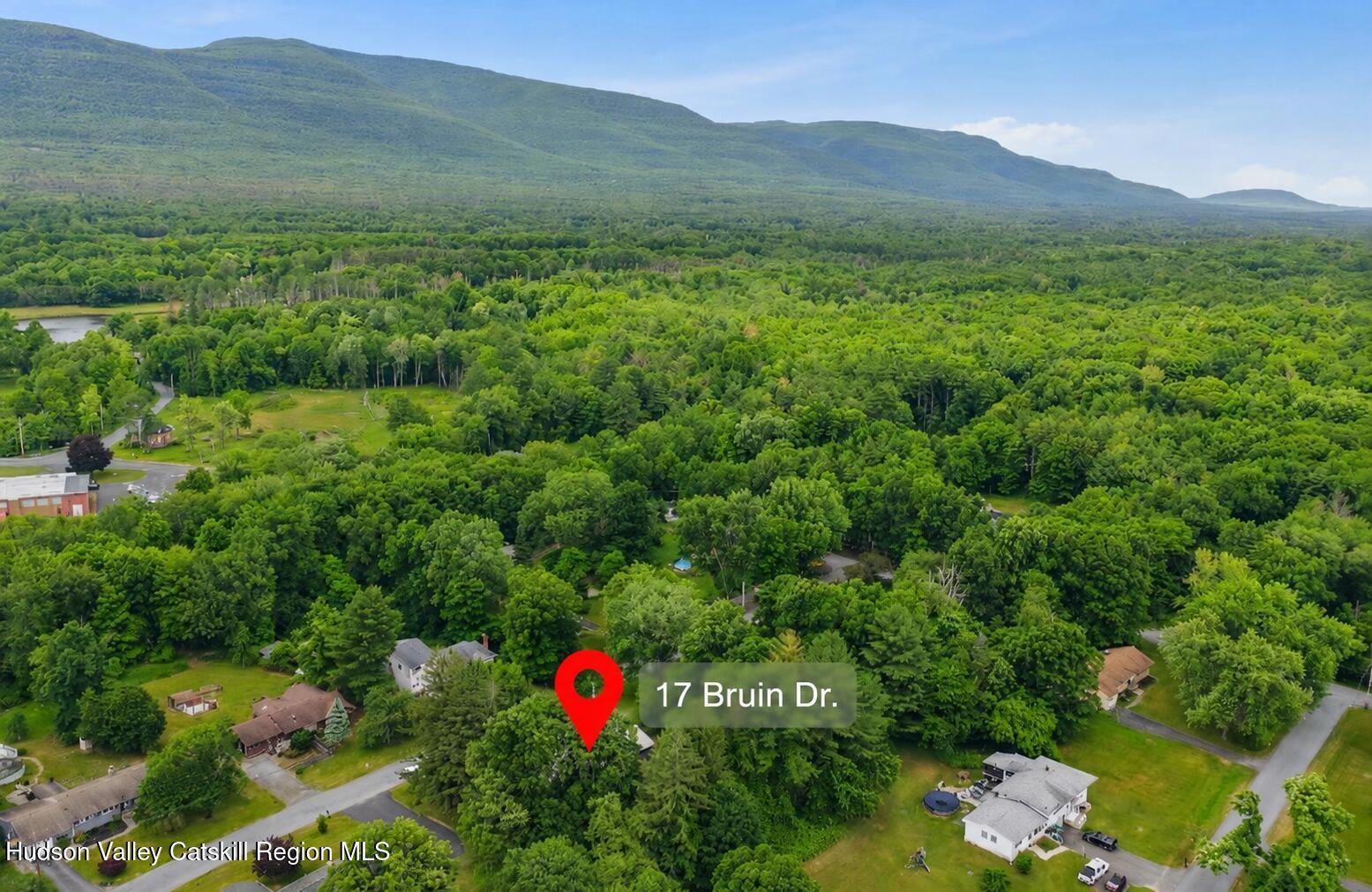 17 Bruin Drive