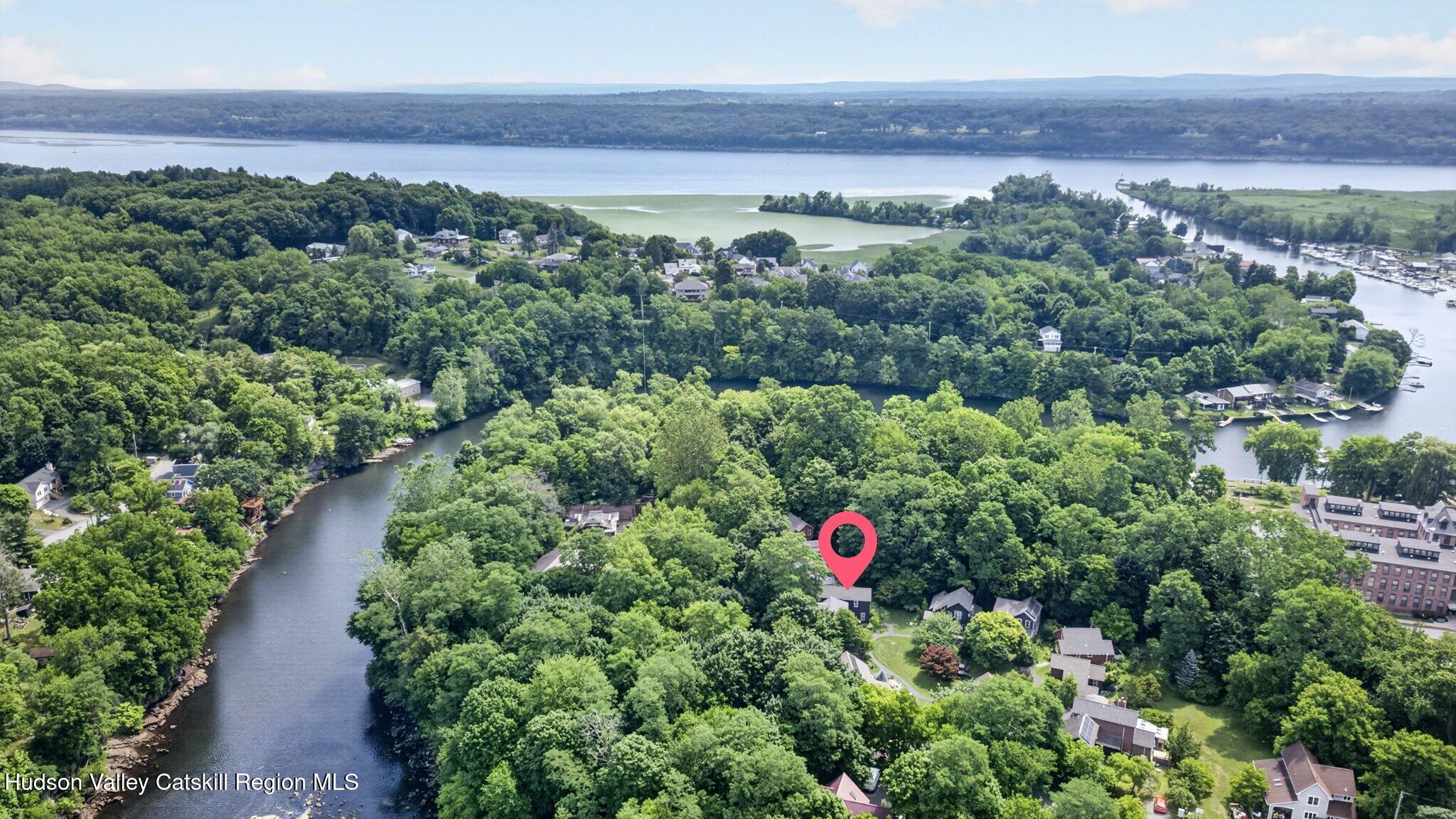 2 Cantines Island Lane