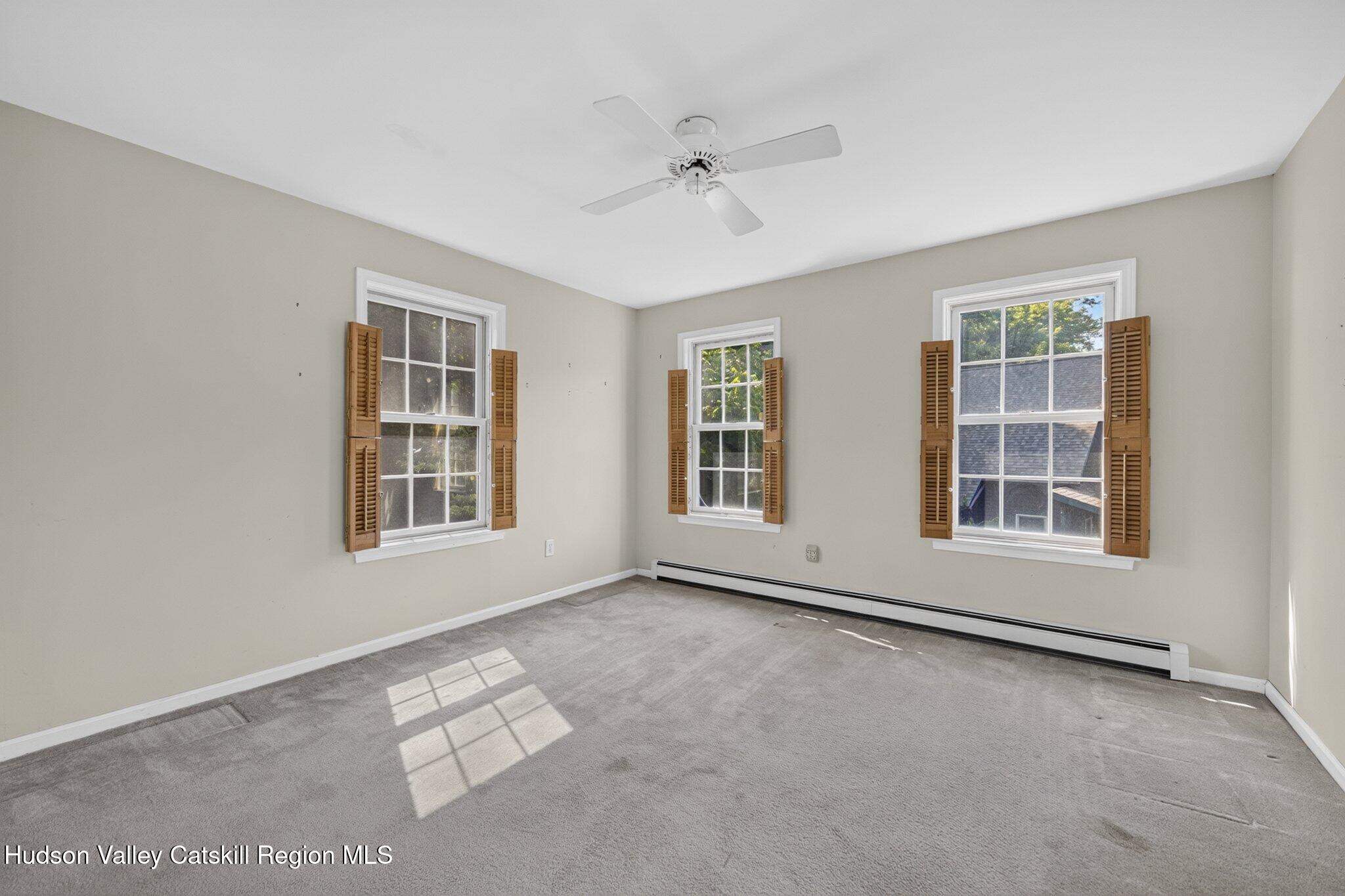 2 Cantines Island Lane