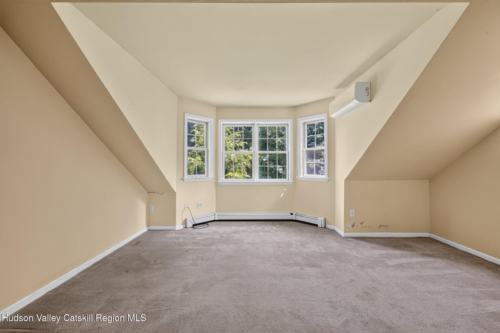 2 Cantines Island Lane