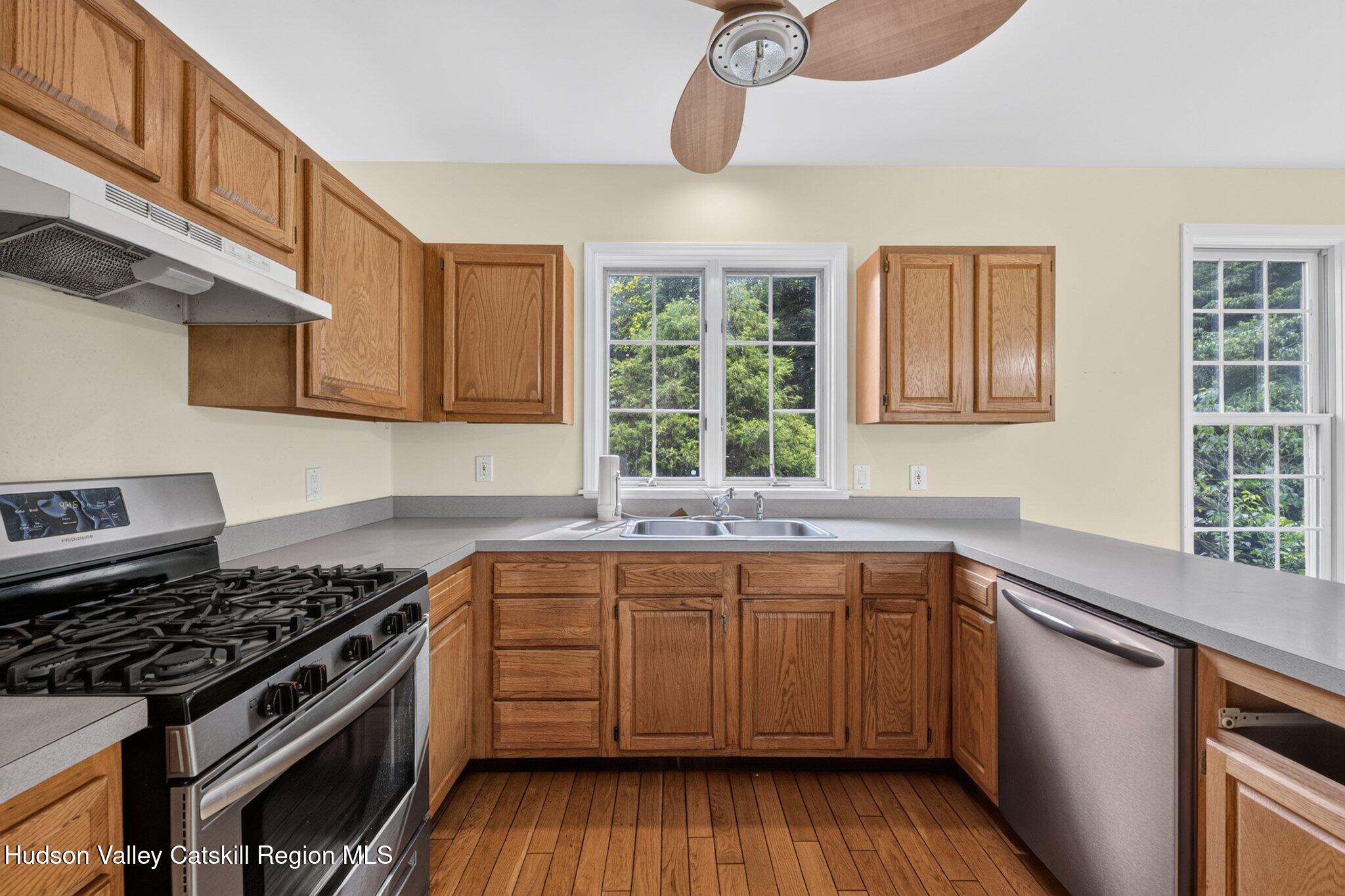 2 Cantines Island Lane