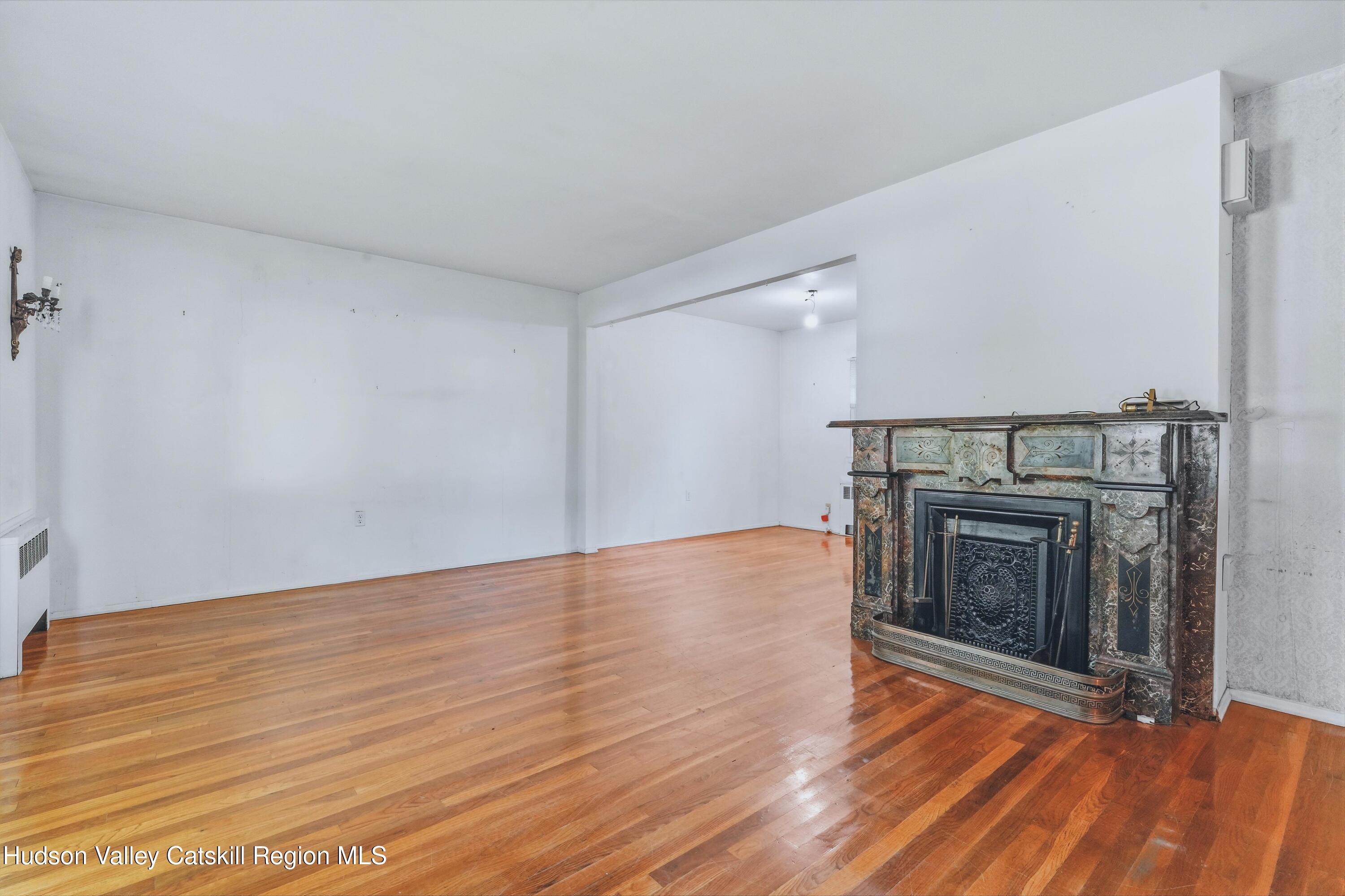 2 Cedar Lane