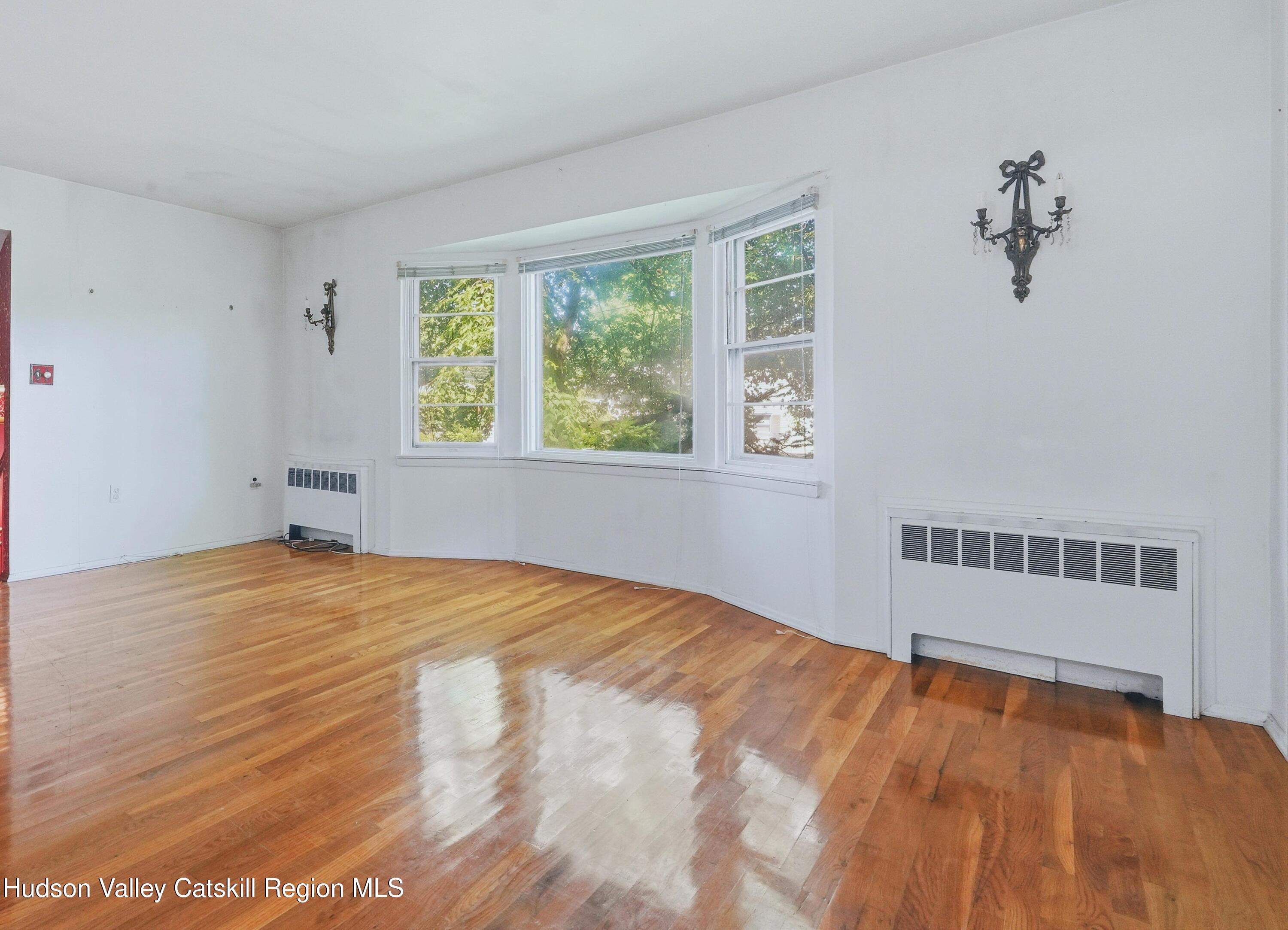 2 Cedar Lane