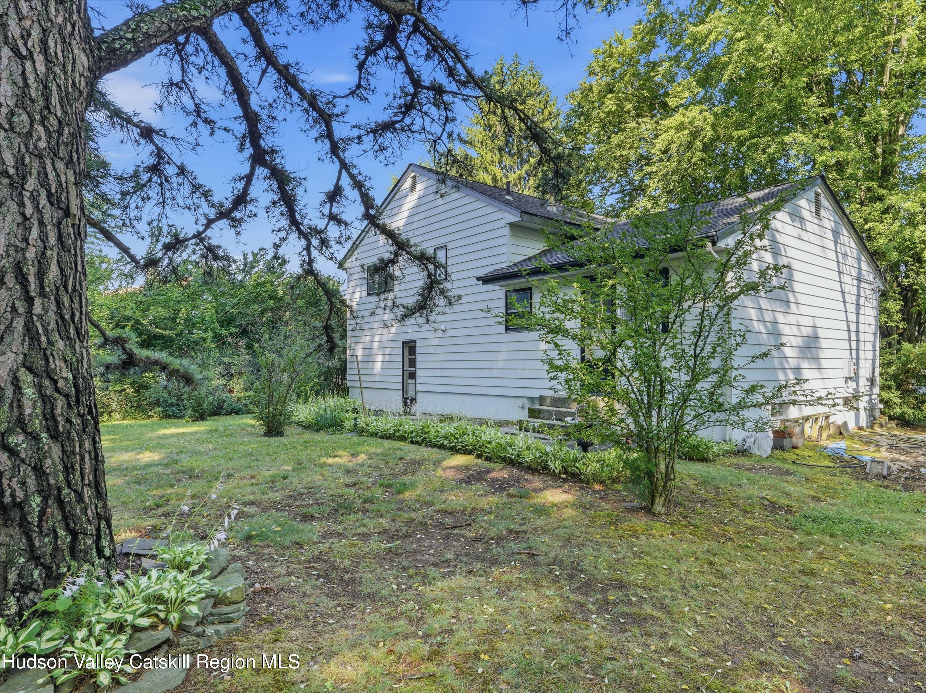 2 Cedar Lane