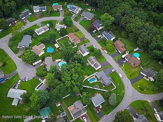 62 Appletree Drive