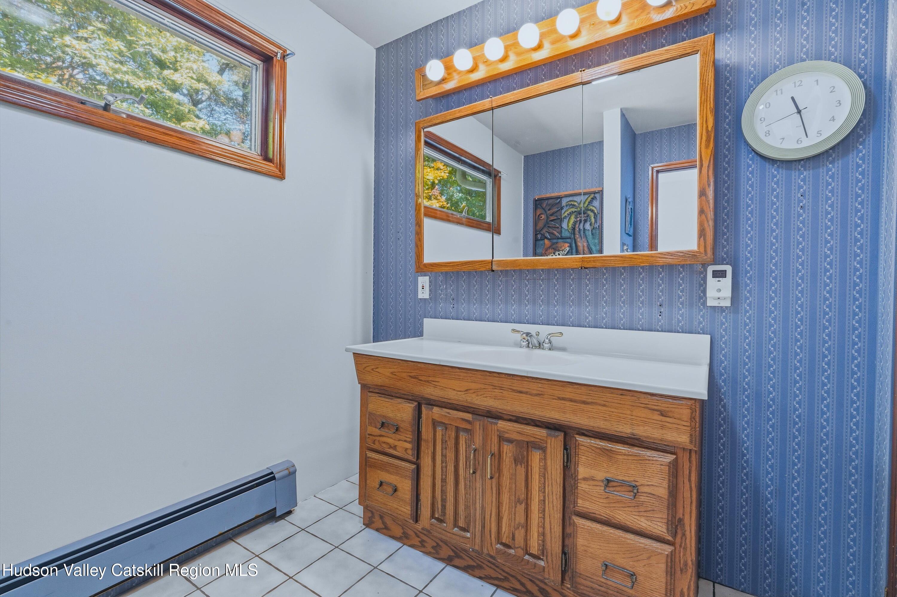 10 Manorville Road