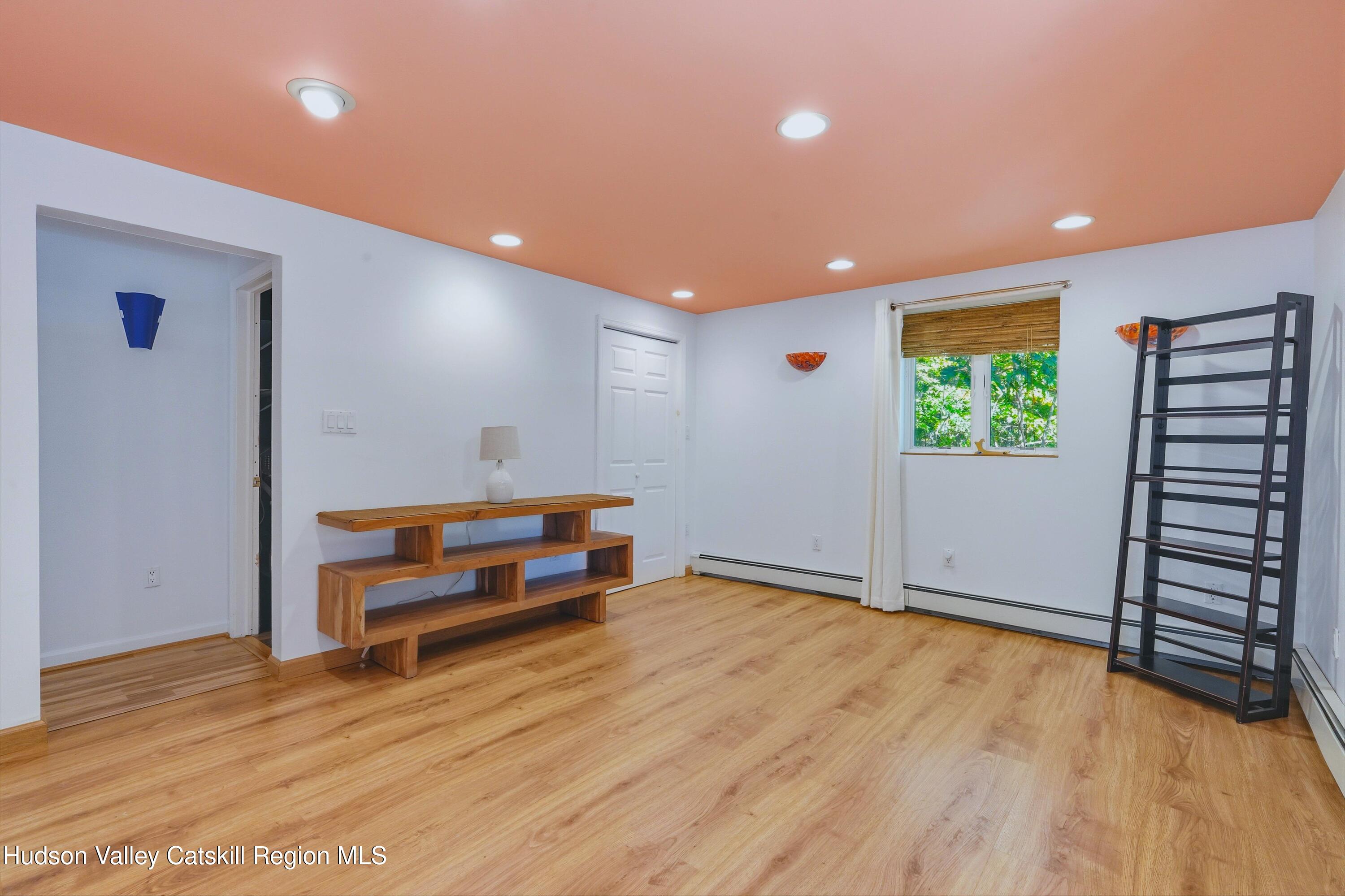 10 Manorville Road