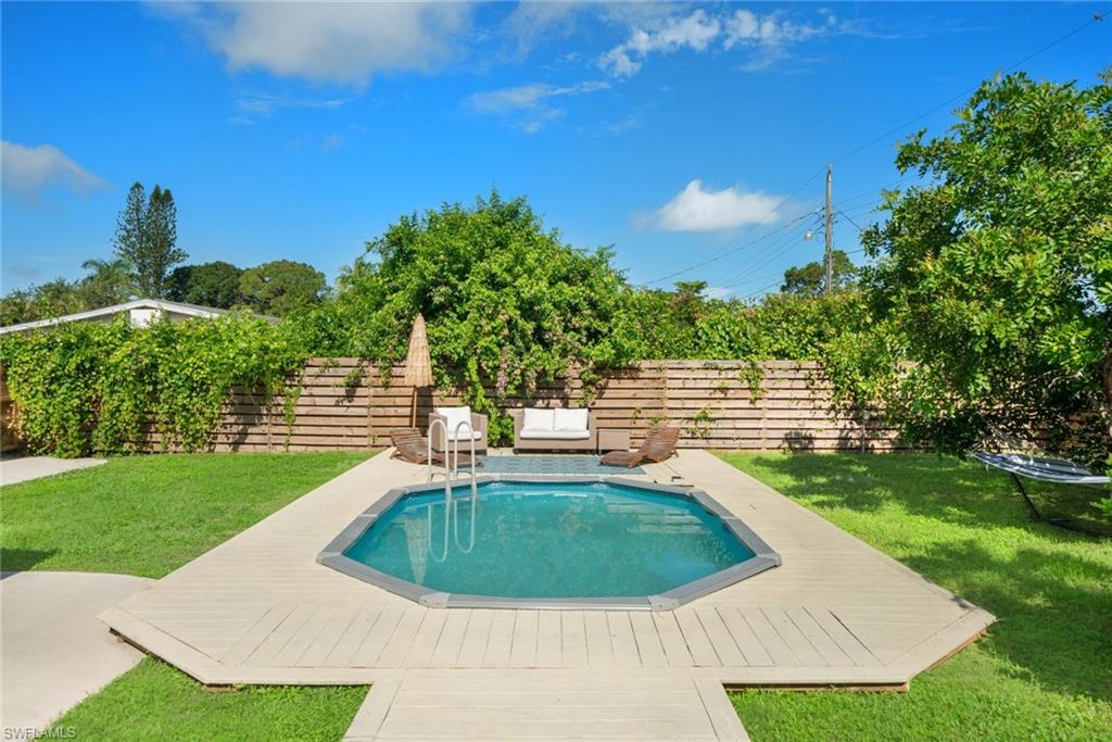3999 Guava DR