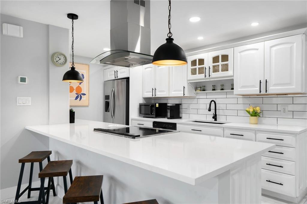 3999 Guava DR