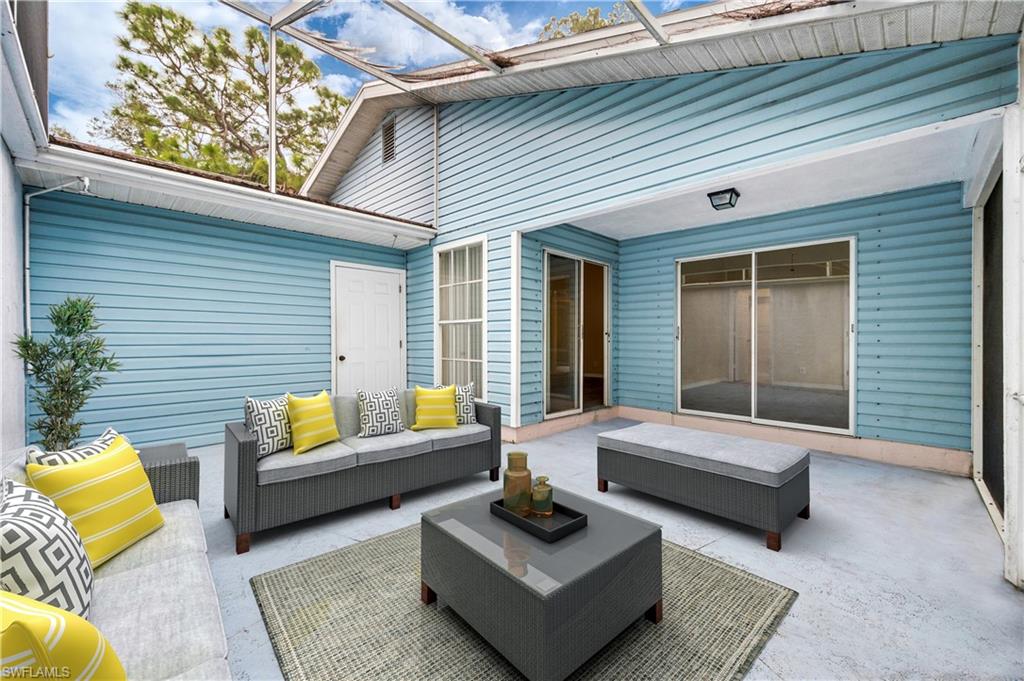 1482 La Petite CT