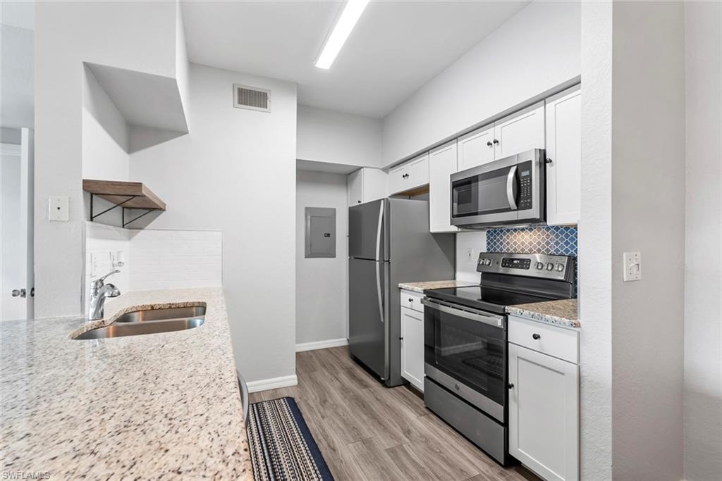 23560 Walden Center DR # 306