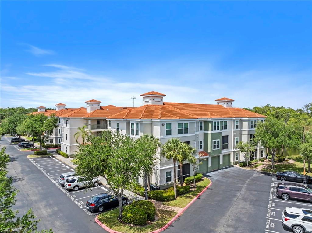 23560 Walden Center DR # 306