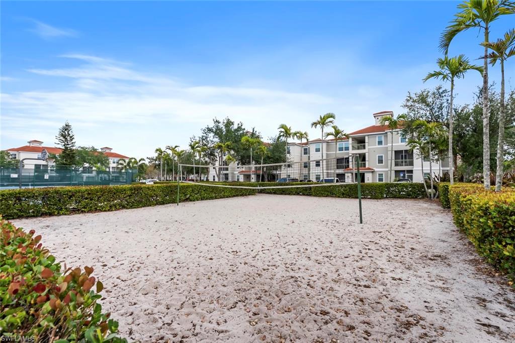 23560 Walden Center DR # 306