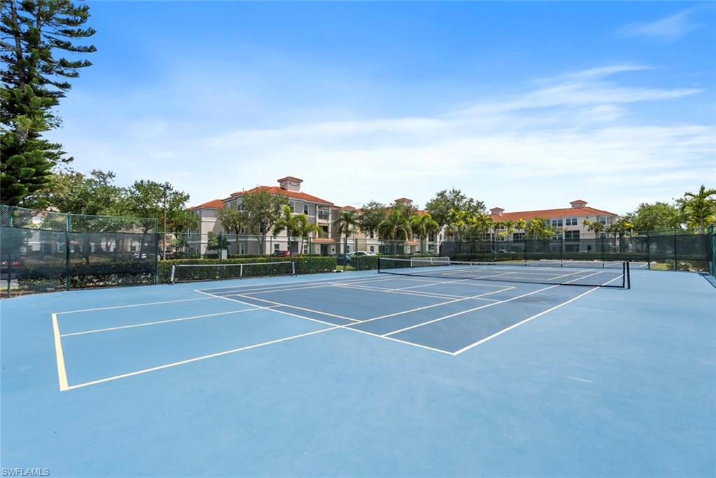 23560 Walden Center DR # 306