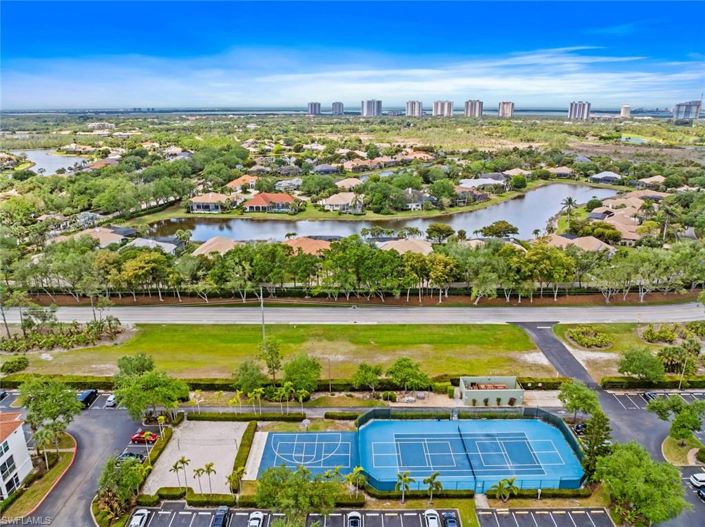 23560 Walden Center DR # 306