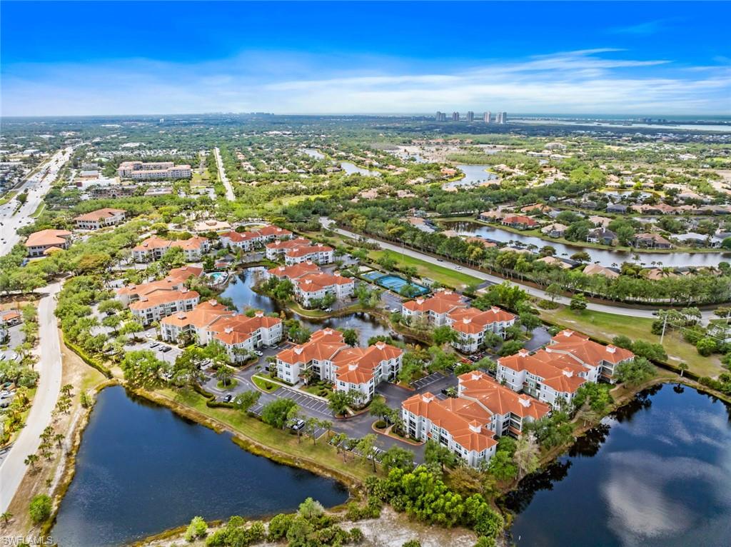 23560 Walden Center DR # 306