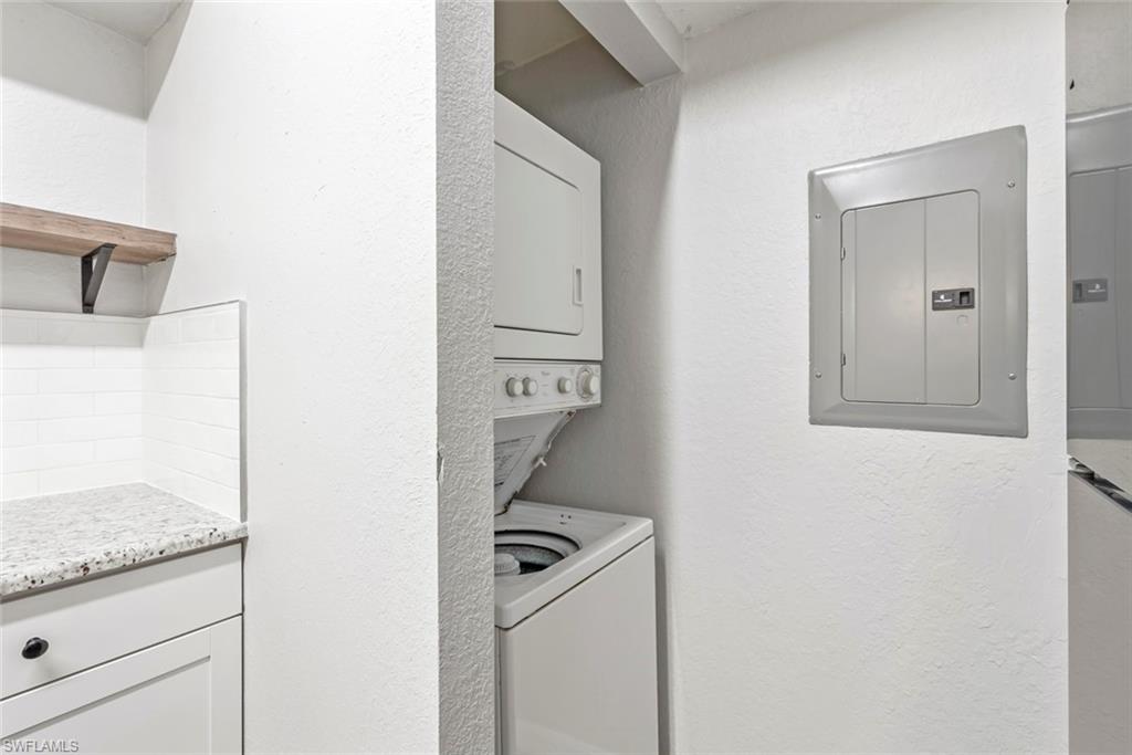 23560 Walden Center DR # 306