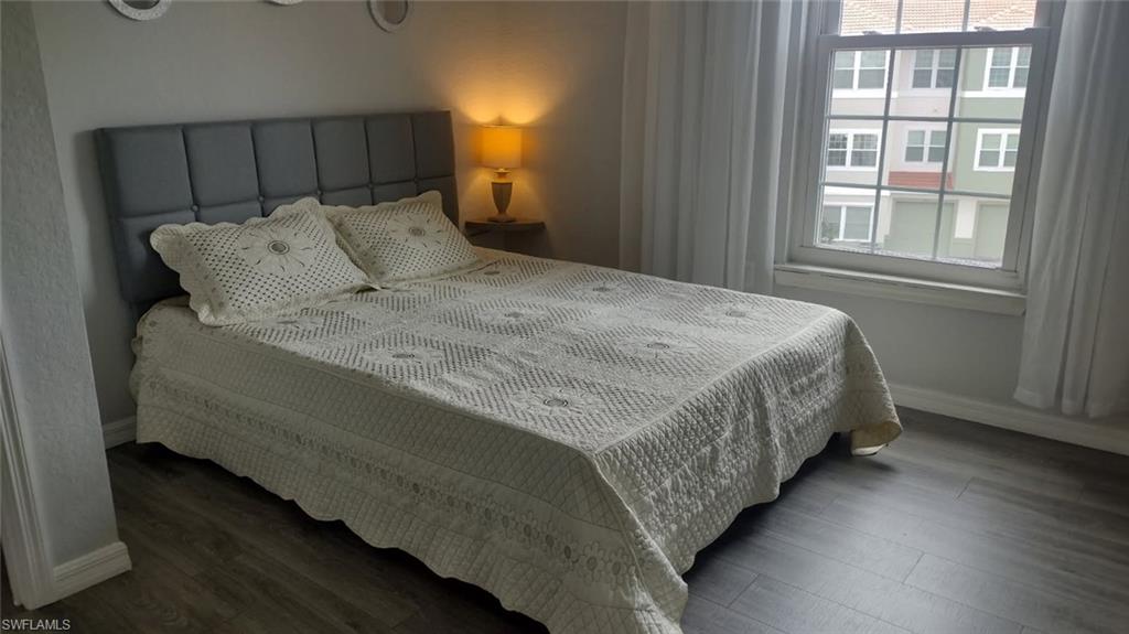 23560 Walden Center DR # 306