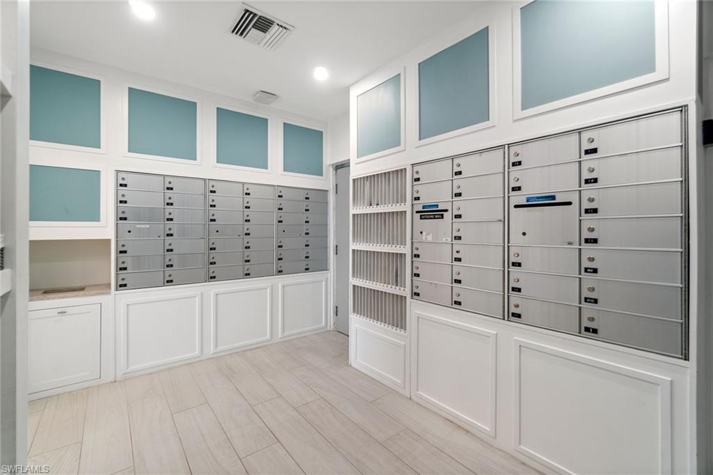 3430 Gulf Shore BLVD N # 4I